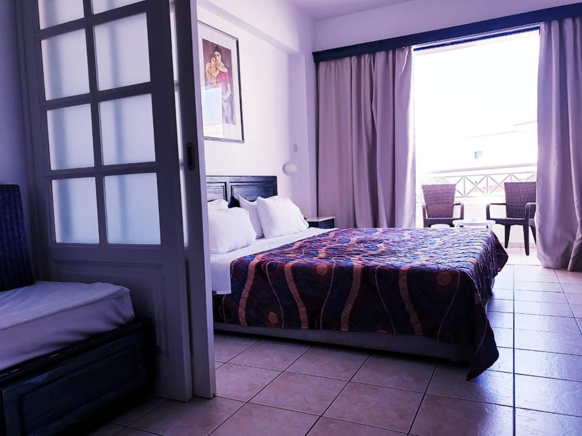 Sea Base Holiday Apartments Klorakas Esterno foto